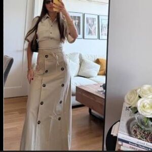 Zara Beige Button-Front Maxi Skirt